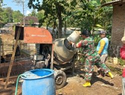 Gotong Royong TNI dan Warga Bangun Jembatan Garuda, Akses Vital Penghubung Simo–Sambi Mulai Terwujud