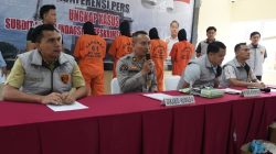 Ditreskrimsus Polda Sumsel Bongkar Pabrik Miras Oplosan di Banyuasin, 20.088 Botol Disita