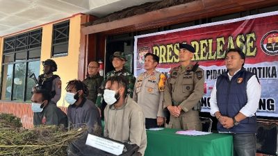 TNI-Polri Gelar Press Release Pengungkapan Tindak Pidana Narkotika di Kabupaten Pegunungan Bintang