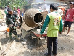 Pengecoran Jalan Jembatan Perintis Garuda Capai Progres Signifikan, TNI dan Warga Terus Bersinergi