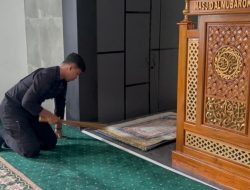 Brimob Metro Jaya Gelar Gerakan ASRI, Masjid dan Lingkungan Warga Ciputat Jadi Lebih Bersih