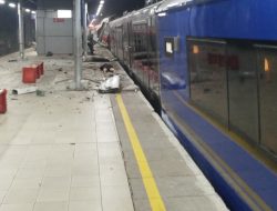 Tragedi Tabrakan KA Argo Bromo Anggrek dan KRL Commuter Line di Bekasi Timur