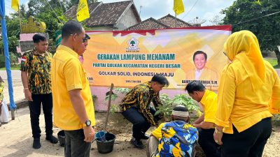 Muscam Partai Golkar Negeri Besar, Dr Darlian Pone Lantik Asmawati sebagai Ketua Pimpinan Kecamatan