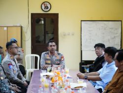 Kapolres Jakbar Sapa Warga Jelambar, Perkuat Sinergi Jaga Kamtibmas