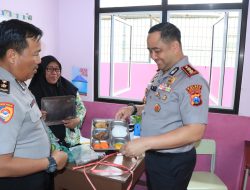 Dukung Program Presiden Sampai ke SLB: Kapolres Gresik Cek Langsung SPPG dan MBG di Kemala Bhayangkari 2