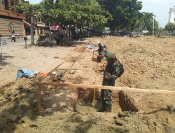 Dorong Kesejahteraan Ekonomi, Babinsa Koramil 16/Banda Sakti Kawal Pembangunan Koperasi Desa Merah Putih