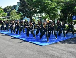 Tingkatkan Kemampuan Beladiri, Prajurit Kodim 0818/Malang-Batu Ikuti Ujian Kenaikan Tingkat Pencak Silat Militer