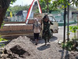 460 Dus Keramik Bantuan Pangdam IV/Diponegoro untuk Program RTLH TMMD Reg 128 Kodim Sragen Diterima Warga