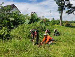Kepedulian Lingkungan, Babinsa Kedung Banteng Ajak Warga Lestarikan Alam