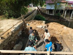Pembangunan Jembatan Perintis Blang Gurah Masuki Tahap Fondasi