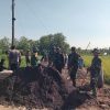 Libur Tanggal Merah Jadi Ajang Gotong Royong, Warga Kauman dan Satgas TMMD Kebut Pengecoran Jalan