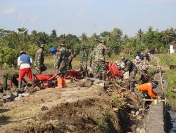 Satgas TMMD Dengan Warga Percepat Pengerjaan Sasaran Fisik 