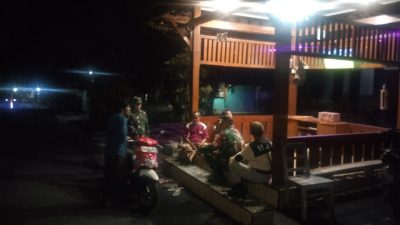 Malam Hari Tetap Siaga, Babinsa dan Bhabinkamtibmas Sambi Patroli Jaga Kondusifitas Wilayah