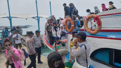 Polres Kepulauan Seribu Perkuat Pengamanan Dermaga Antisipasi Lonjakan Wisatawan Libur Panjang