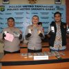 Ungkap Penjualan Obat Keras Ilegal Berkedok Toko Kosmetik, Polsek Metro Tamansari Sita Ribuan Pil