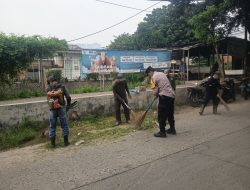 Bhabinkamtibmas Jakasampurna Bekasi Barat Ajak Warga dan Aparat Gelar Sabtu Bersih