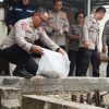 Kapolres Metro Bekasi Tebar 10.000 Benih Lele, Dukung Rantai Pasok SPPG Polri