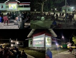 Nonton Bareng “Bakti Memanggil di Kota Injil”, Warga dan Satgas TMMD Ke-128 Saksikan Kiprah Kodim 1801/Manokwari