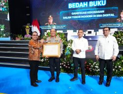 Wakapolri Bedah Buku “Gamifikasi Kekerasan dalam Teror Modern di Era Digital”, Tawarkan Cara Pandang Baru Membaca Ancaman di Era Digital