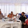 Wakapolda PBD Hadiri Aksi Makan Sumbang Bersama Jemaat dan Masyarakat di Sorong