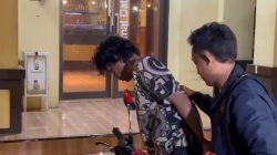 Pria Ini Tak Berkutik Diamankan Polsek Tambora dan warga Saat Siskamling Usai Curi Handphone