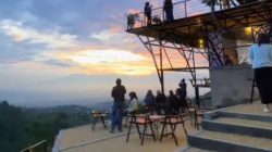 Kenz’s Hill Cafe & Resto Destinasi Wisata Kuliner di Batu Flower Garden, Tawarkan Panorama 360 Derajat, Pengunjung bisa Nikmati Sunrise dan Citylight Point