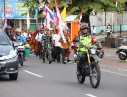 Anggota Kodim 0732/Sleman Kawal Puluhan Biksu Dari Berbagai Negara