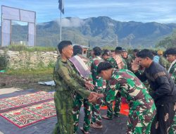 Pengabdian dan Iman Berjalan Seiring, Satgas Gobang VIII Yonif 2 Marinir Sholat Idul Adha di Medan Operasi