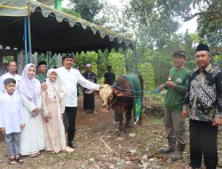 Tak Sekadar Kurban, Dandim Tulungagung Bangun Kedekatan dengan Warga Ngepoh