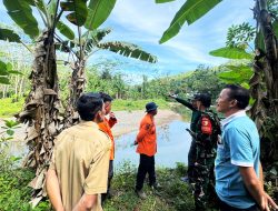 Tebing Sungai Banjar Rawan Longsor, Warga Diminta Waspada