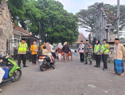 Babinsa Koramil 0818/26 Singosari Amankan Sholat Iduladha 1447 H di Pendopo Kawedanan Pagentan