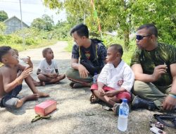 TNI Pererat Kemanunggalan Bersama Rakyat, Bangun Kedekatan dengan Anak-Anak melalui TMMD Ke-128 Kodim 1801/Manokwari