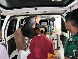 TNI Tak Hanya Bangun Desa, Tapi Juga Selamatkan Nyawa Warga di Tengah Mala