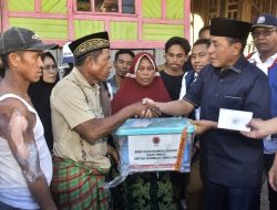 Bupati Bima Beri Bantuan pada Korban Kebakaran di Monta