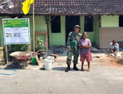 Air Mata Bahagia Ibu Sunarni di Tengah Pengabdian Satgas TMMD Reguler ke-128
