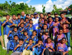 Polda PBD Dukung Pembinaan Anak Papua Lewat Turnamen Sepak Bola Trophy KU-15
