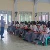 Polisi Berikan Penyuluhan Bahaya Narkoba dan Kenakalan Remaja di SMA Arastamar Ngabang