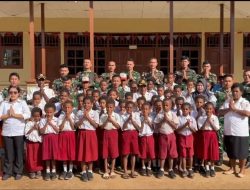 Presiden RI bersama KASAD Renovasi Sekolah di SD Negeri Bade di Kampung mememu, Distrik Edera Kabupaten Mappi melalui Satgas Yonif 123/Rajawali