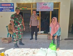 Babinsa Koramil 0825/09 Tegaldlimo, Monitoring Penyaluran Bantuan Pangan untuk 694 Warga Kedungasri