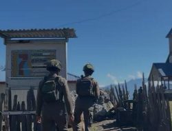 Hadir di Tengah Ketenangan Ibadah, Patroli Satgas Damai Cartenz Jaga Keamanan dan Pererat Kedekatan dengan Jemaat di Sinak