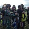 37 Anggota OPM Kodap IV Sorong Raya Kembali ke Pangkuan NKRI Berkat Pendekatan Humanis Satgas Yonif 410/Alugoro