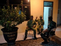 Patroli Malam TNI dan Linmas Wujud Nyata Menjaga Keamanan Warga