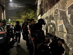 Brimob Polda Metro Jaya Gagalkan Tawuran, Delapan Pemuda Diamankan di Ciracas