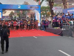 Meriahkan HUT Bhayangkara Ke 80, Dandim 0808/Blitar Bersama Jajaran Forkopimda Ikuti Bhayangkara RUN 2026