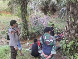 Personel Polsek Mempawah Hulu Bersama Koramil Pantau Ritual Adat Tutup Saka/Balalak Pantang Nagari tahun 2026