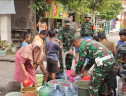 Bhayangkara Peduli: Polres Gresik Atasi Krisis Air Bersih Warga Duduksampeyan