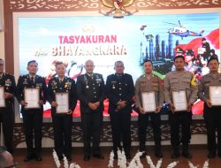 HUT Bhayangkara Ke 80 Anggota Kodim Sleman Terima Penghargaan Tiga Pilar