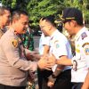 Sinergi Tiga Pilar, Peringati Hari Bhayangkara Ke-80, Danramil dan Wakil Camat Kalideres Beri Kejutan di Polsek