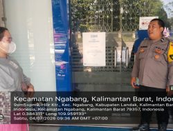 Aksi Humanis Bhabinkamtibmas di Depan ATM Ngabang! Ingatkan Ibu-Ibu Soal Modus Kejahatan, Warga: “Kami Jadi Merasa Aman”