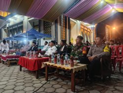 Merajut Ukhuwah Di Malam Tahun Baru Hijriah: Babinsa Koramil Songgon Hadir Peluk Anak Yatim Di Sroyo Timur